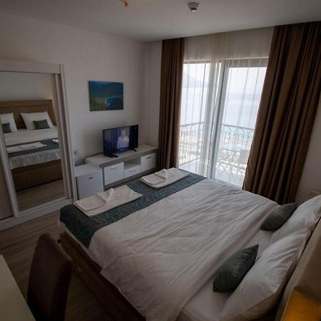 Hotel Svarog Bečići Eksteriør billede