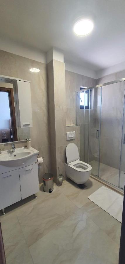 Hotel Svarog Bečići Eksteriør billede